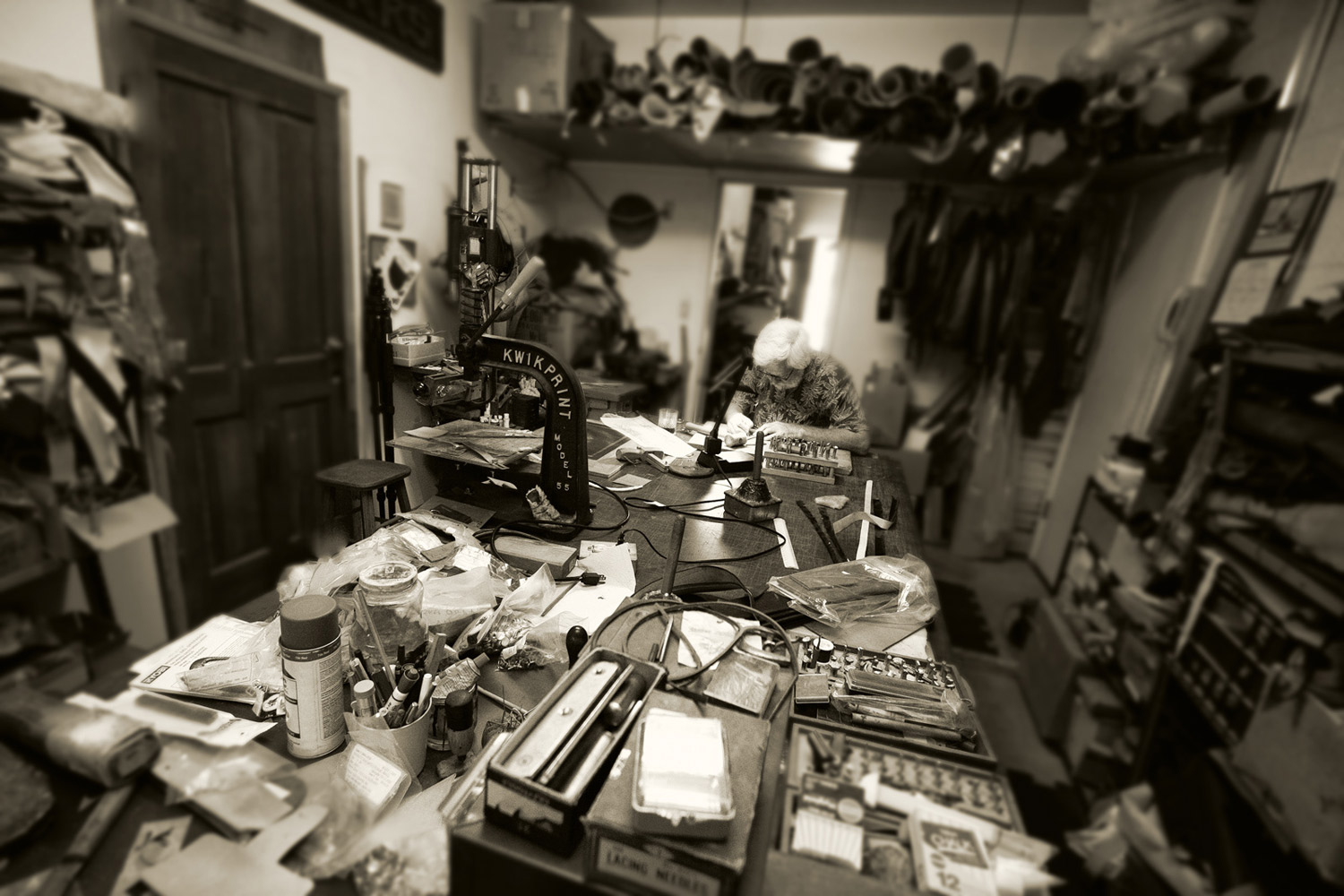 Leatherworks-1001011